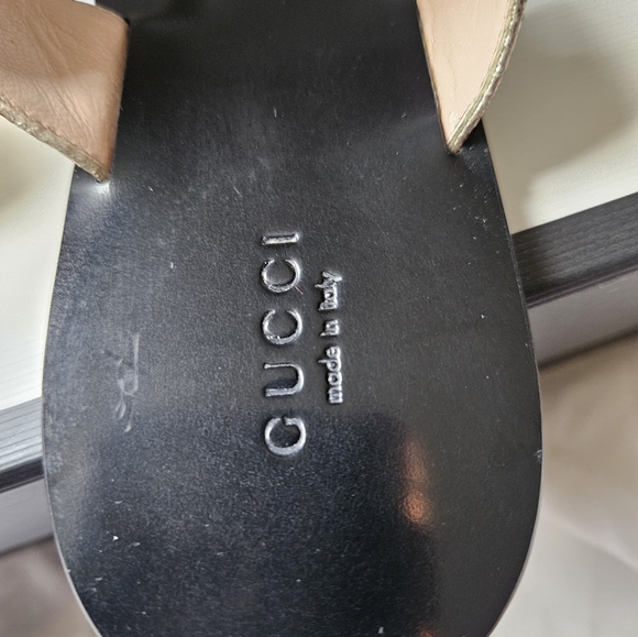 GUCCI GG Marmont Sandals Size 37 - Picture 7 of 12